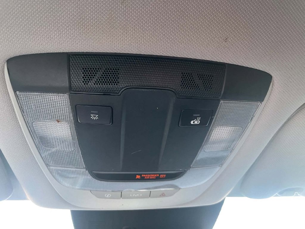 Used 2021 Kia Sorento S FWD image 9