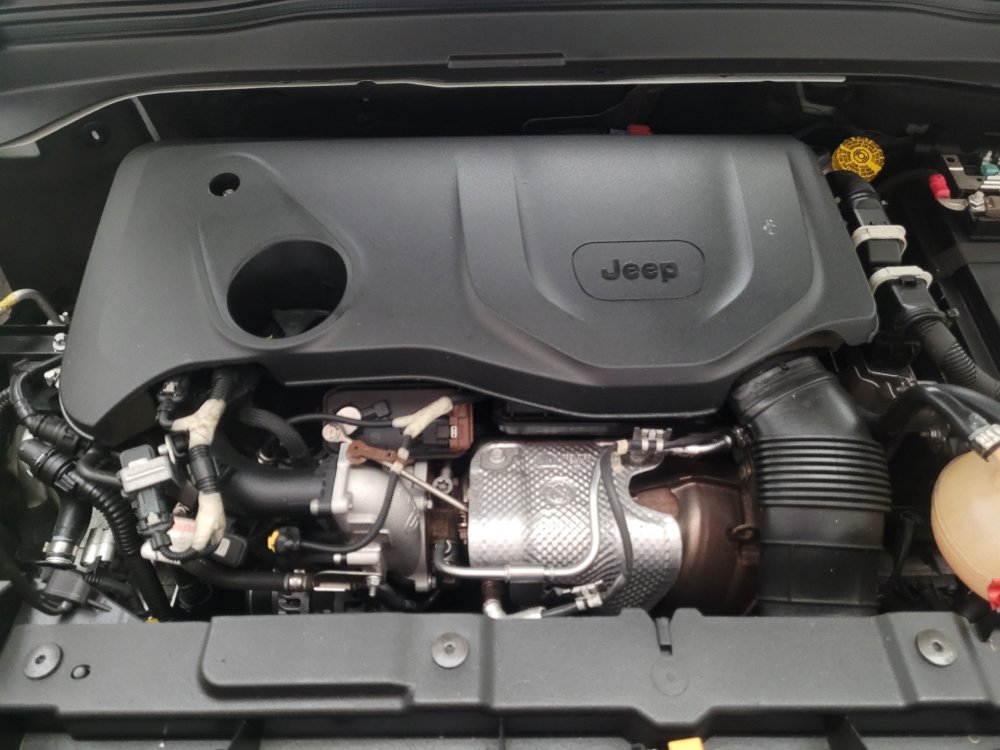 Used 2020 Jeep Renegade Altitude FWD image 30
