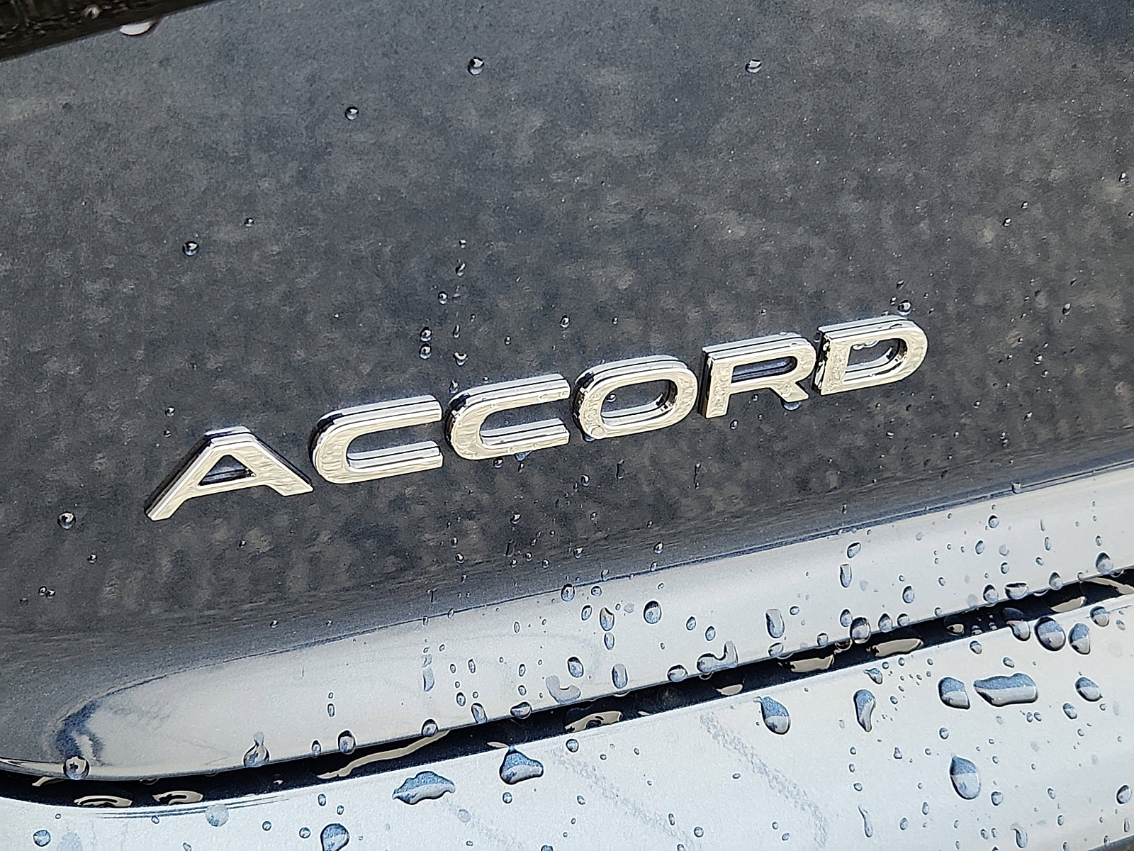 New 2025 Honda Accord SE image 18