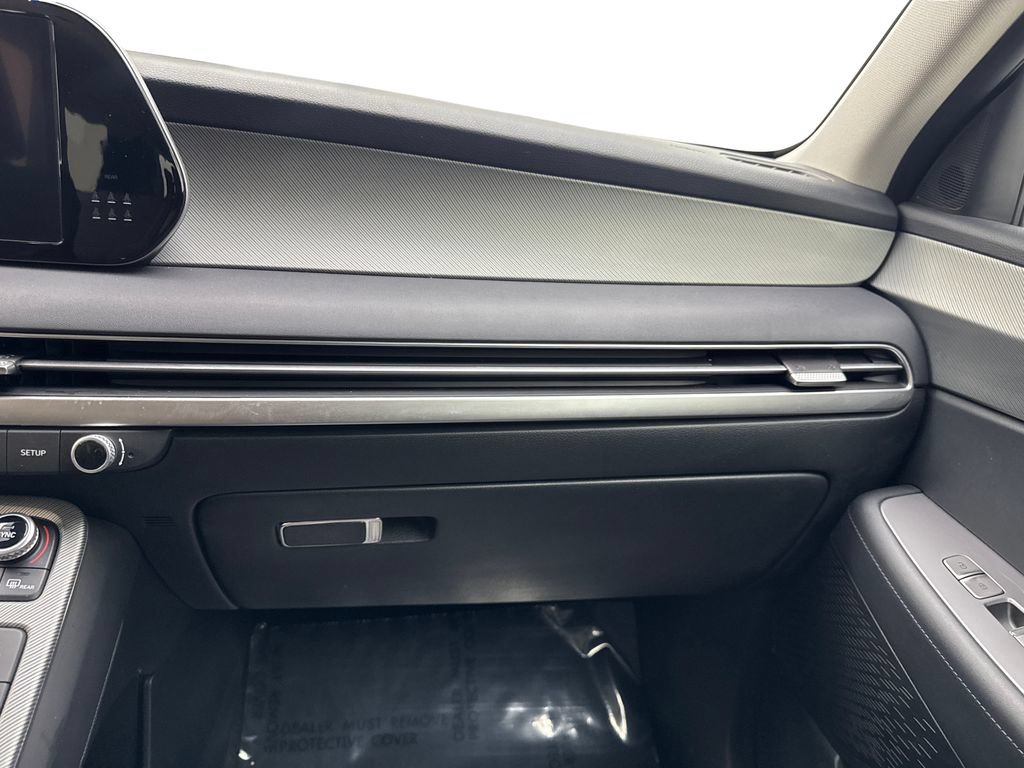 Used 2025 Hyundai Palisade SE FWD image 59
