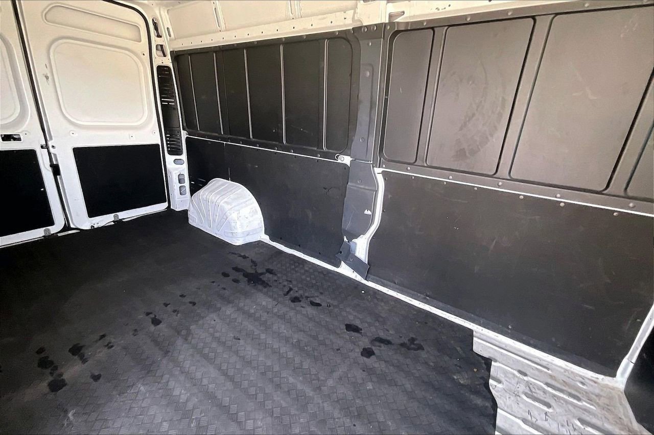 Used 2023 RAM ProMaster 2500 image 21