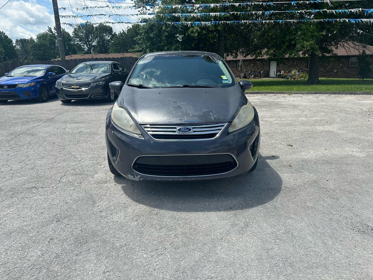 Used 2012 Ford Fiesta SE FWD image 9