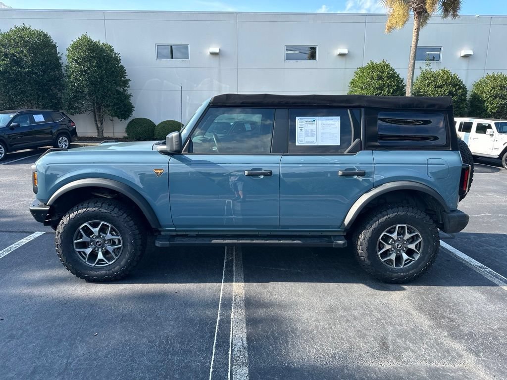 Used 2022 Ford Bronco Badlands AWD/4WD image 6