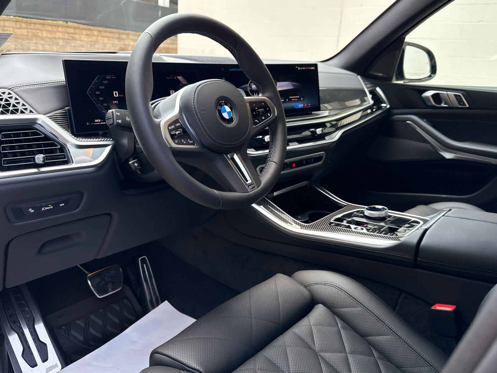 New 2026 BMW X5 M60i w/ Executive Package image 14