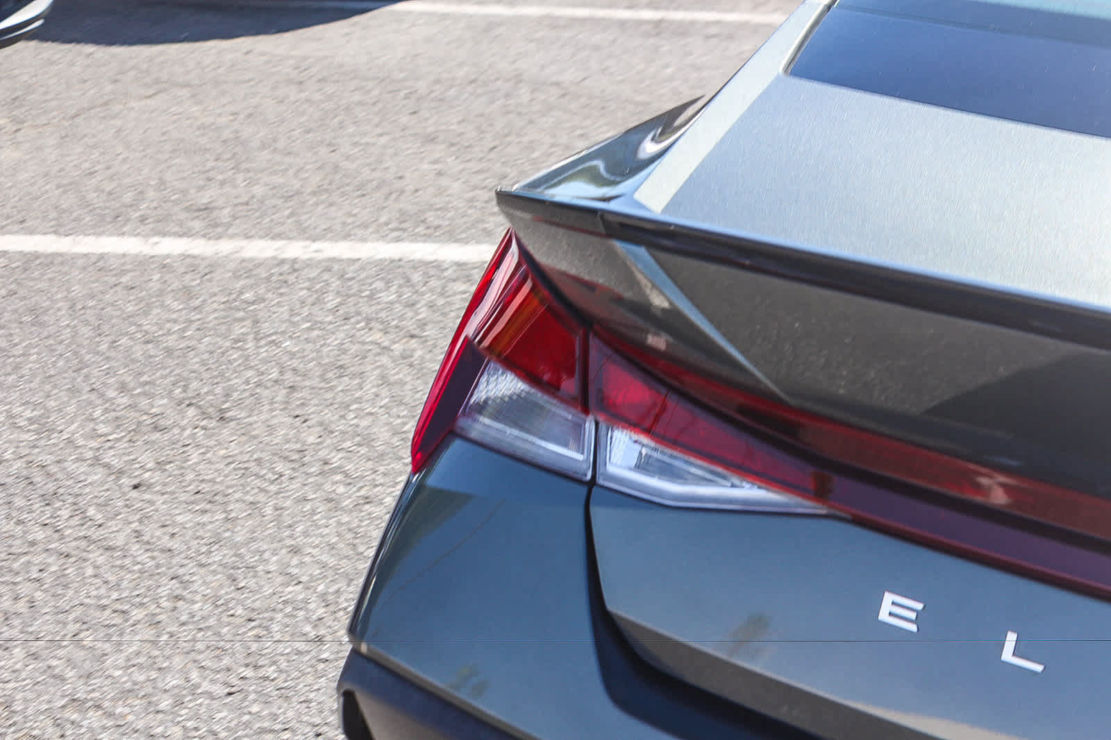 Certified 2025 Hyundai Elantra Sport w/ Cargo Package FWD image 8