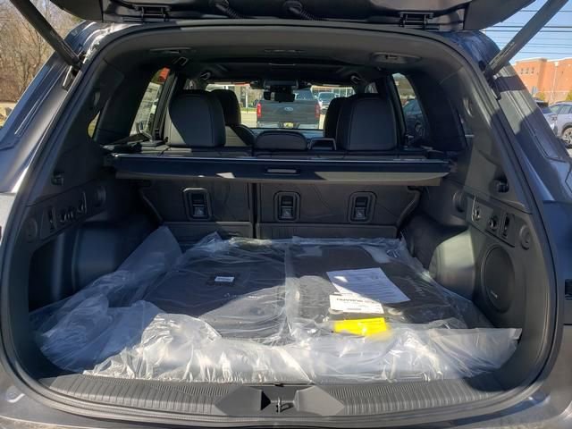 Used 2026 Subaru Forester Touring image 5