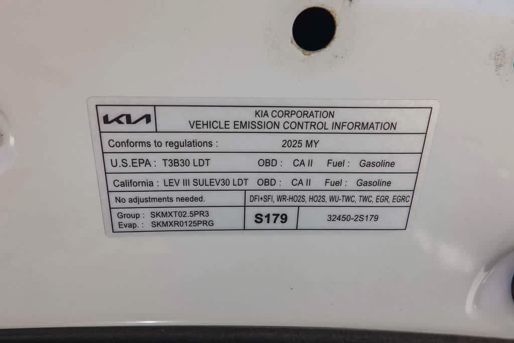Certified 2025 Kia Sportage EX FWD image 27