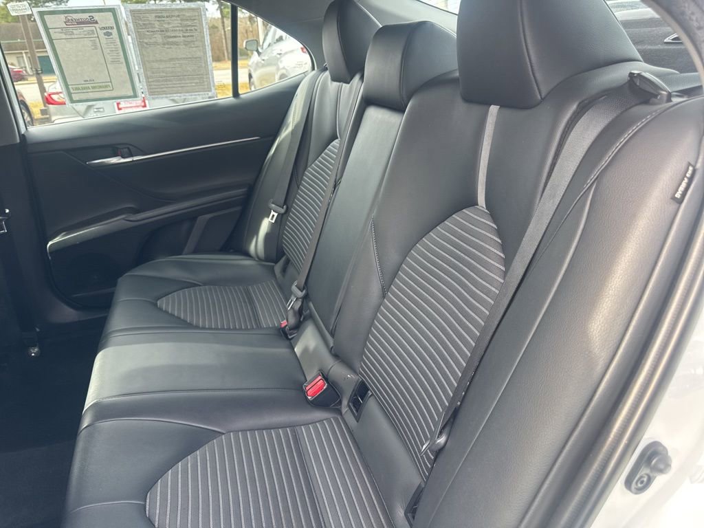 Used 2023 Toyota Camry SE image 23