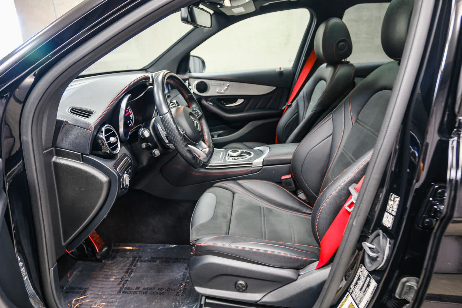 Certified 2019 Mercedes-Benz GLC 43 AMG 4MATIC image 22