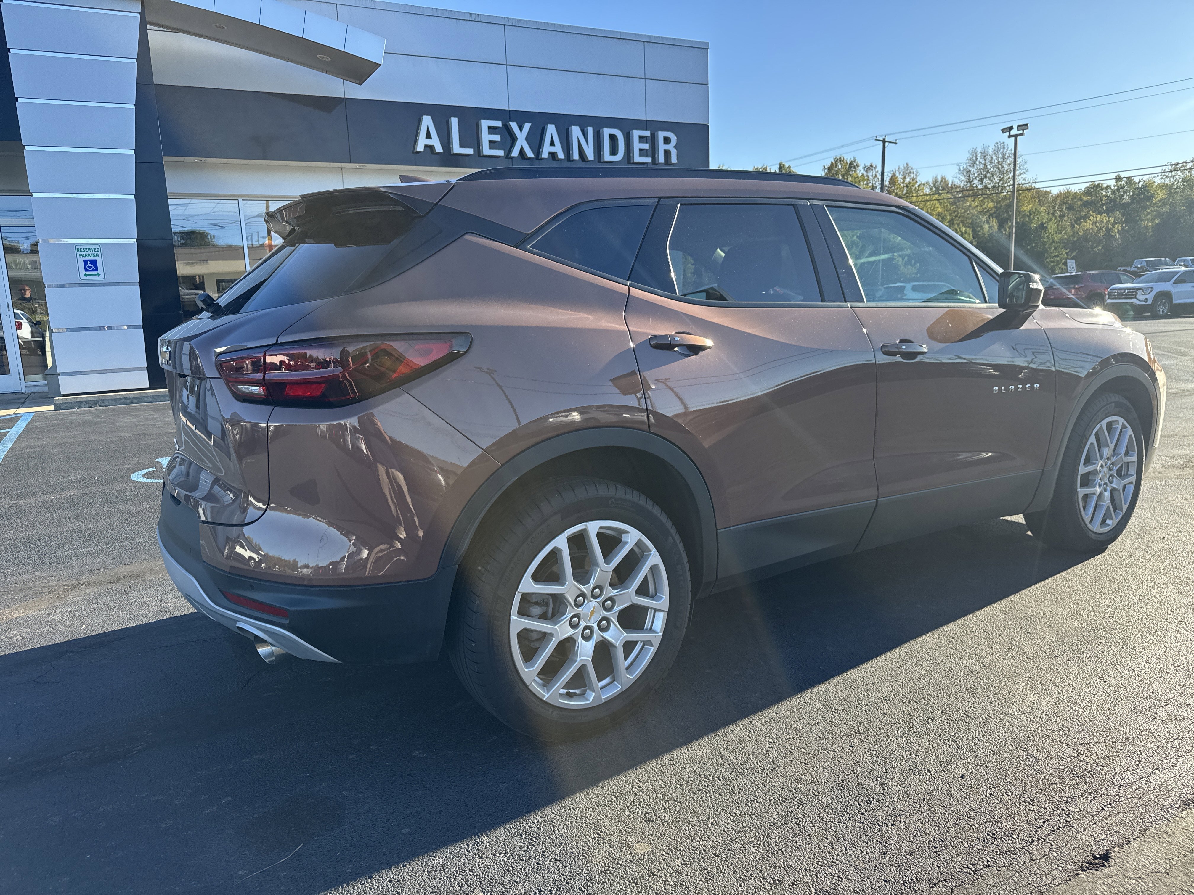 Used 2023 Chevrolet Blazer LT video 3