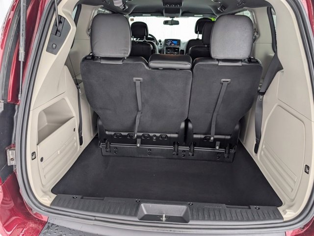 Used 2018 Dodge Grand Caravan SXT image 22
