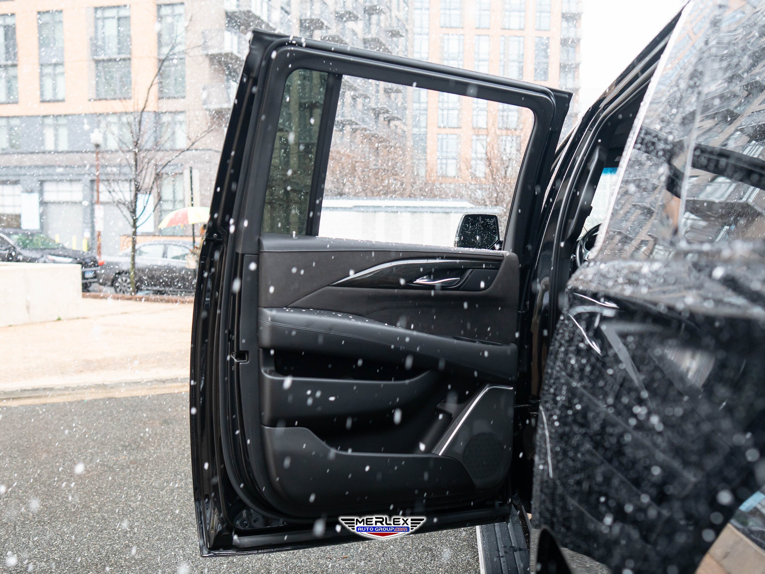 Used 2019 Cadillac Escalade ESV Platinum AWD/4WD image 47