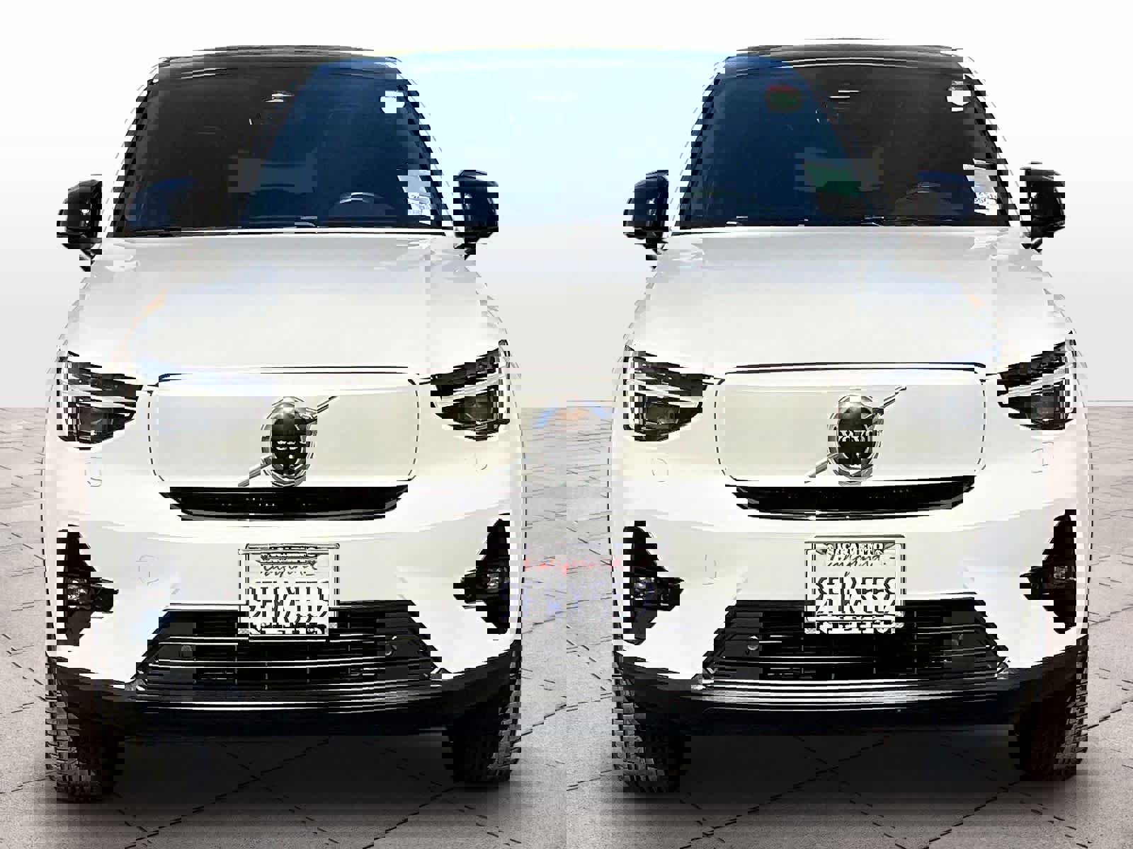 Used 2023 Volvo C40 P8 Recharge Ultimate image 3