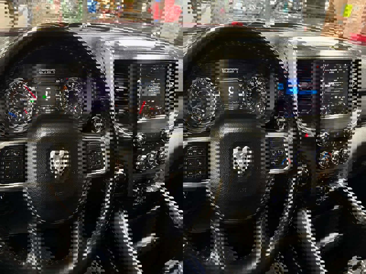 Used 2022 RAM 2500 Big Horn w/ Level C Equiment Group image 2