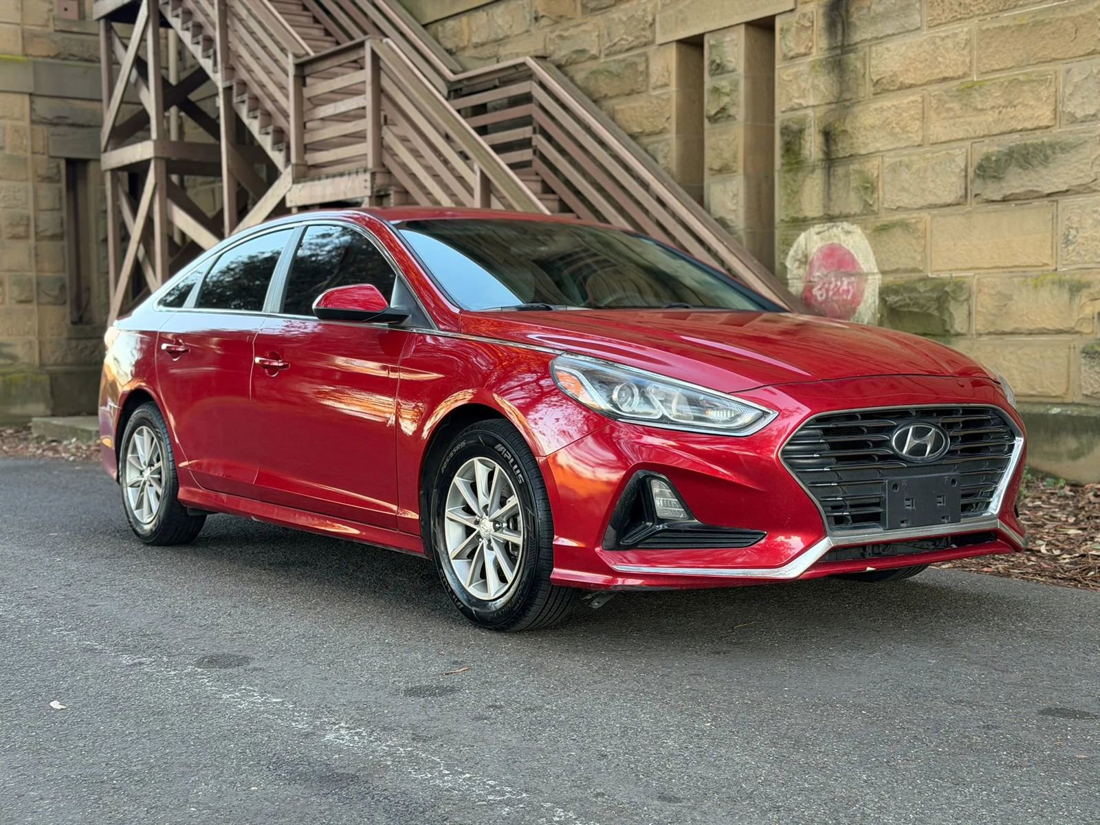 Used 2019 Hyundai Sonata SE FWD image 3