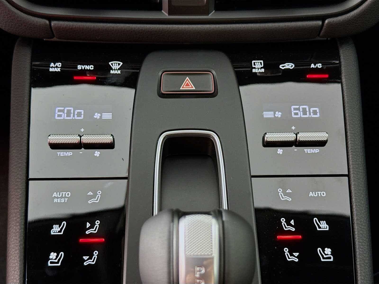 New 2025 Porsche Macan AWD/4WD image 41