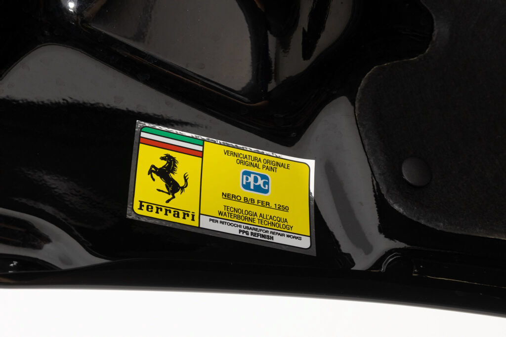 Used 2025 Ferrari Purosangue AWD/4WD image 28