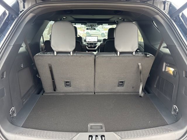 New 2026 Ford Explorer ST-Line image 12