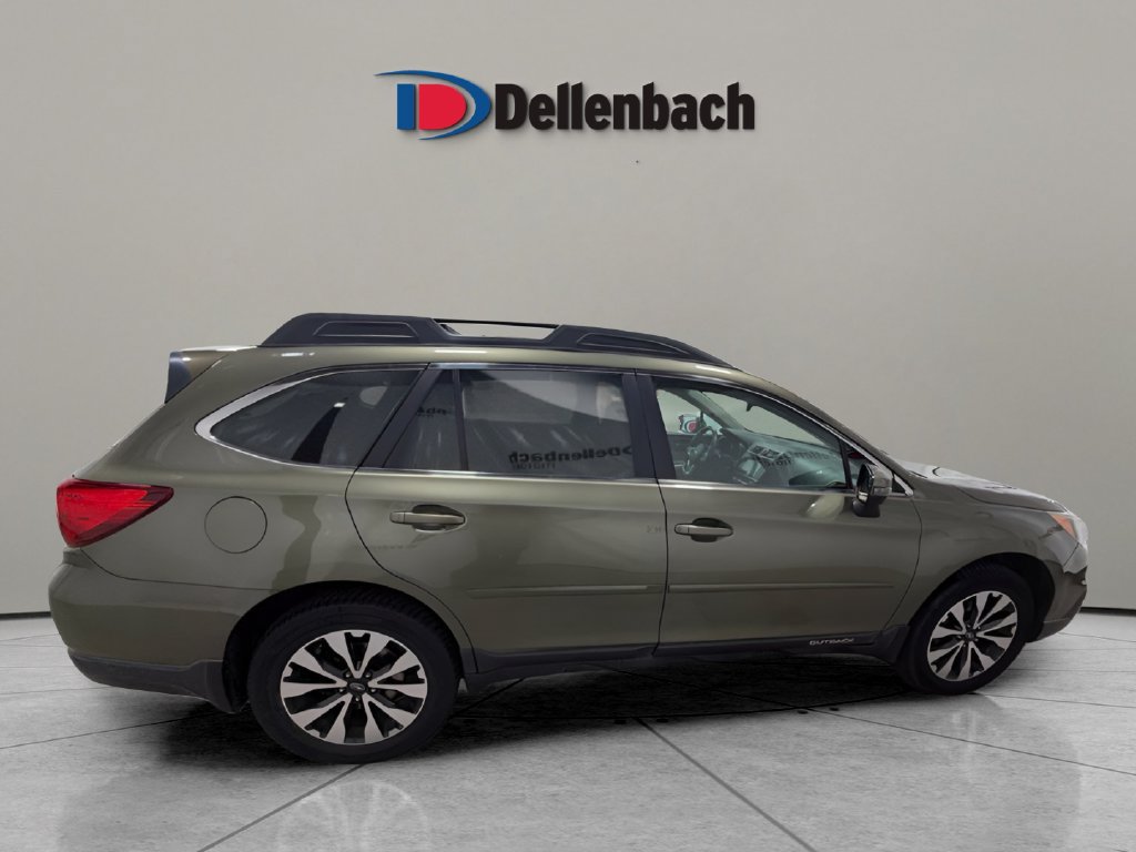 Used 2017 Subaru Outback 3.6R Limited AWD/4WD image 6