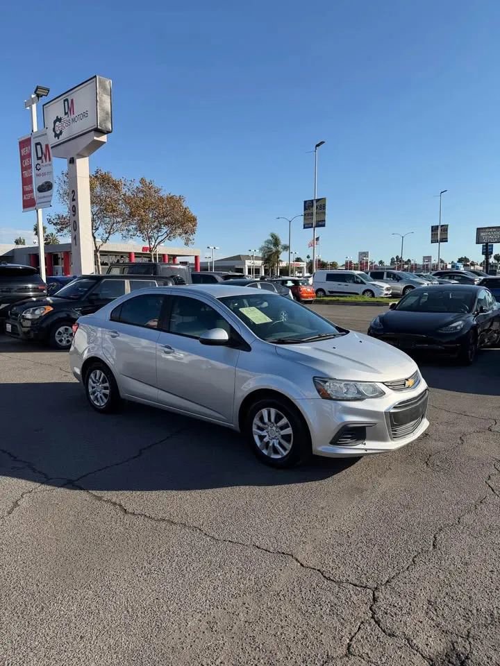 Used 2018 Chevrolet Sonic LS image 2