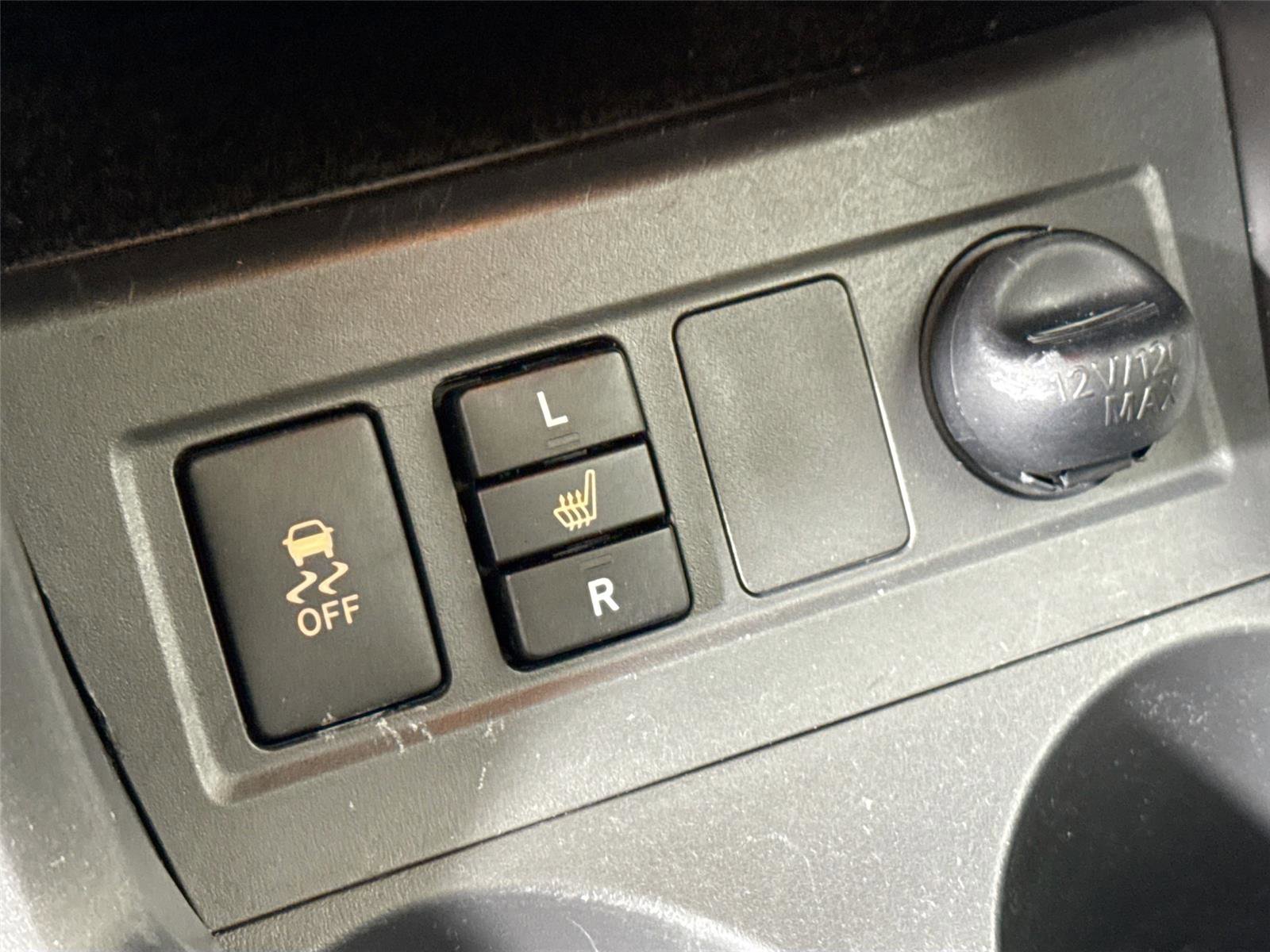 Used 2012 Toyota RAV4 Limited image 7