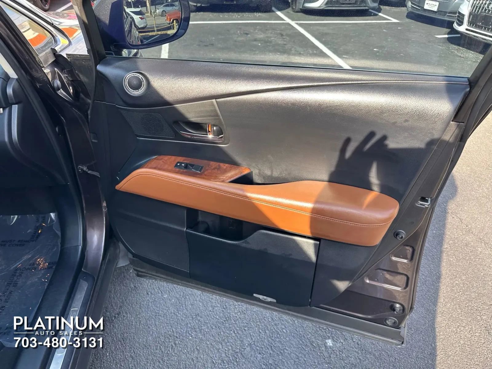 Used 2013 Lexus RX 450h AWD image 17