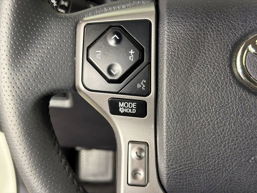 Used 2023 Toyota 4Runner SR5 image 24