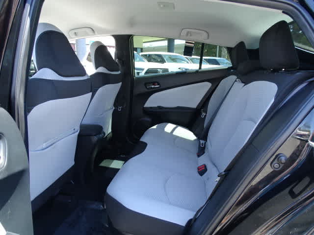 Used 2022 Toyota Prius LE FWD image 20