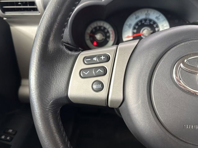 Used 2014 Toyota FJ Cruiser 4WD w/ Upgrade Package image 15