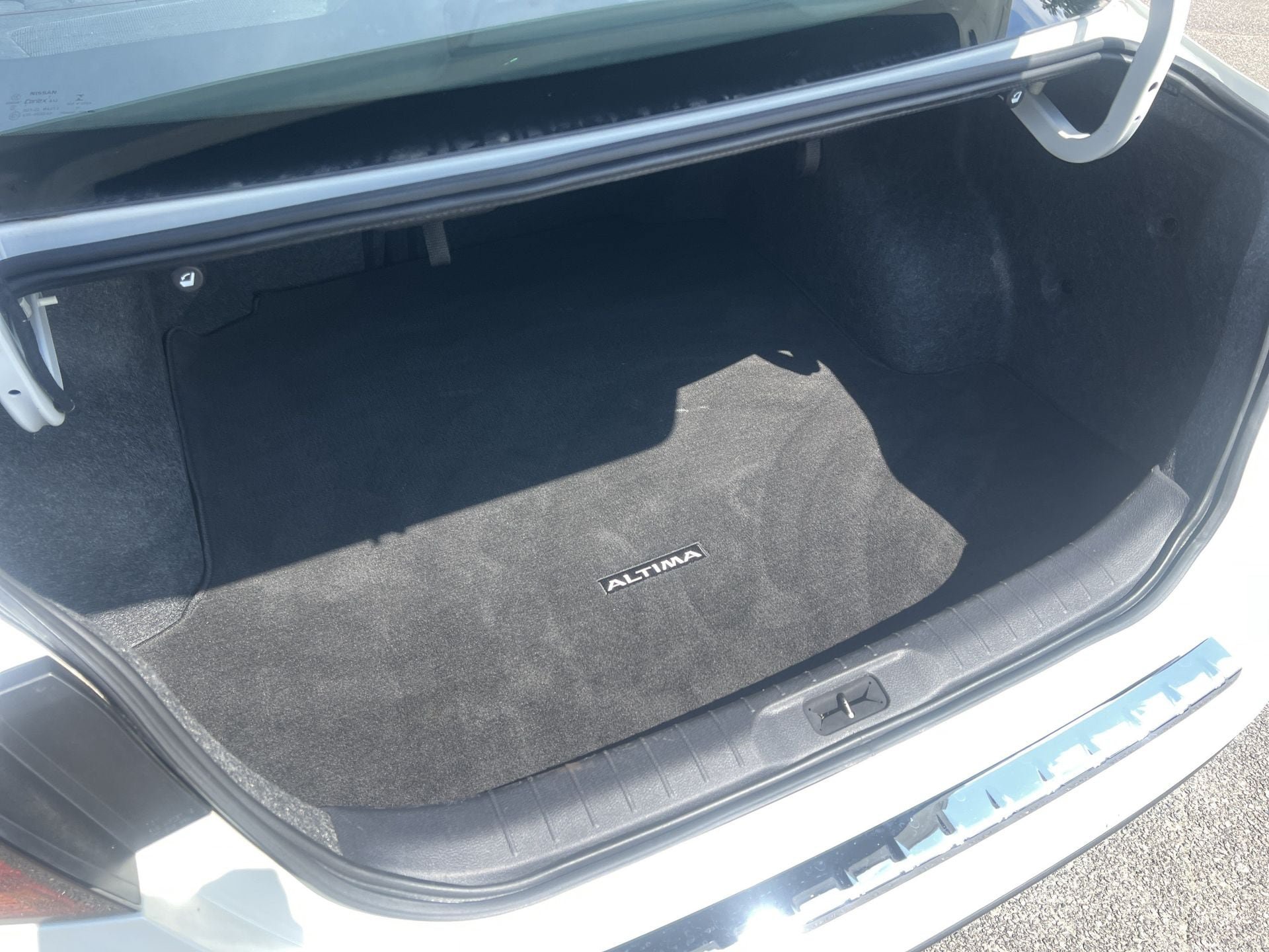 Certified 2021 Nissan Altima 2.5 SR FWD image 20