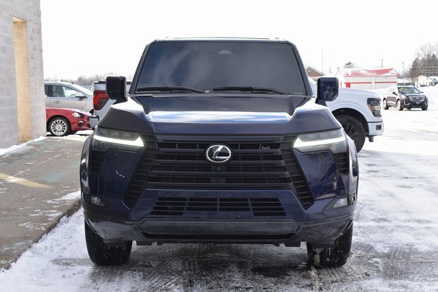 Used 2025 Lexus GX 550 image 8