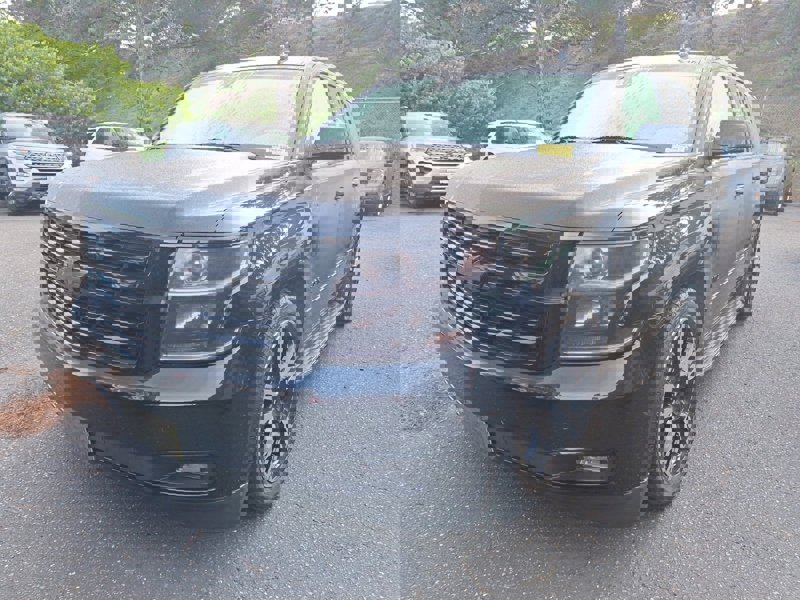 Used 2019 Chevrolet Tahoe Premier image 2