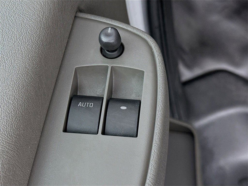 Used 2023 GMC Savana 2500 w/ Driver Convenience Package image 18