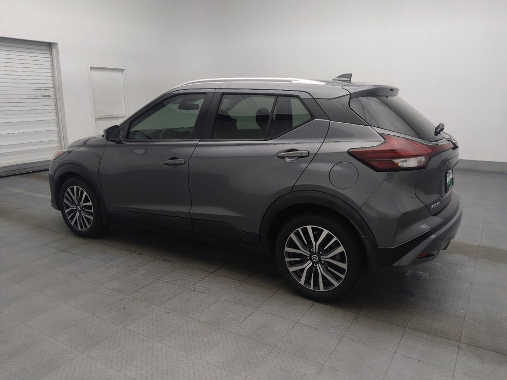 Used 2021 Nissan Kicks SV FWD image 3