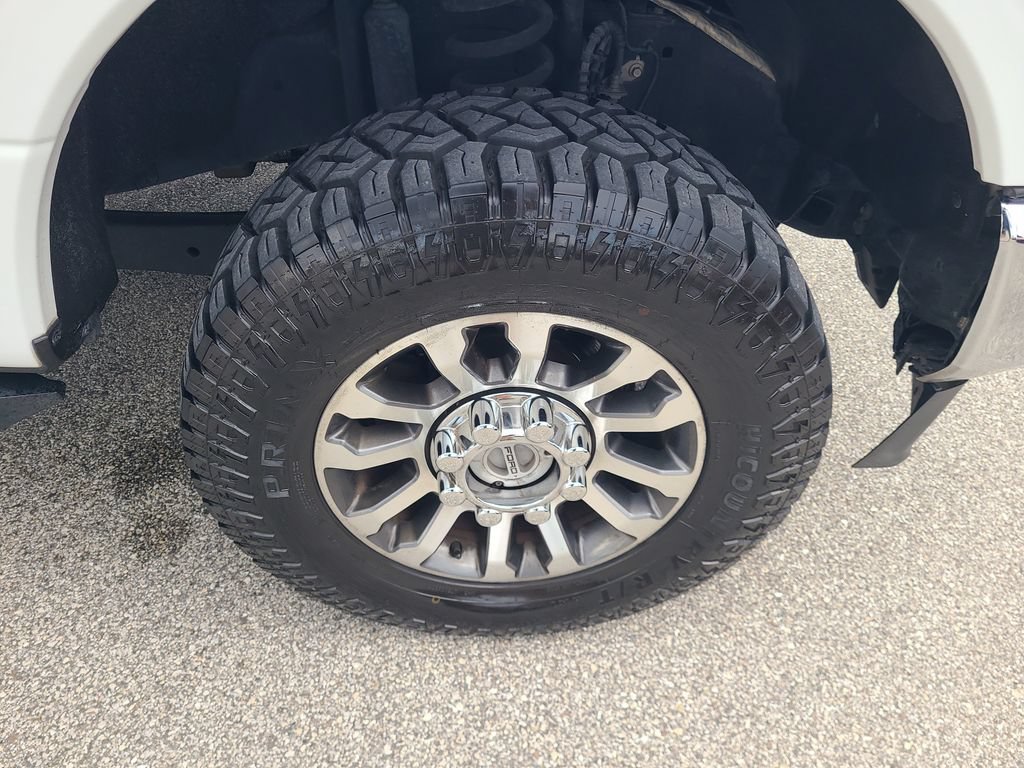 Used 2021 Ford F250 Lariat w/ Lariat Value Package AWD/4WD image 9
