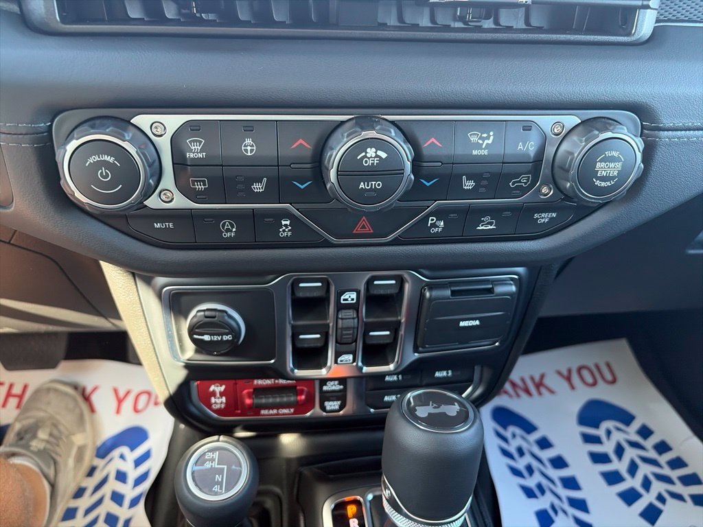 New 2026 Jeep Wrangler Unlimited Rubicon AWD/4WD image 23