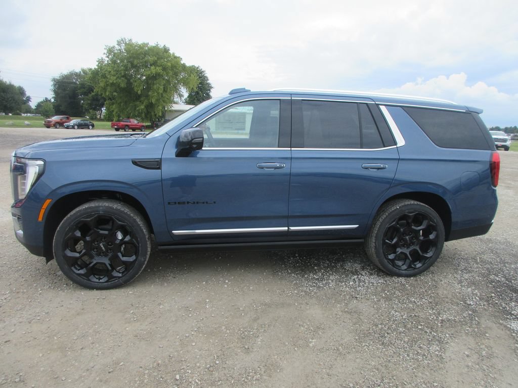 New 2026 GMC Yukon Denali w/ Denali Reserve Package AWD/4WD image 7