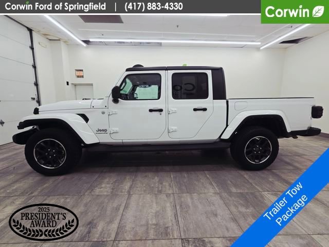 Used 2023 Jeep Gladiator Overland w/ Cold Weather Group image 2