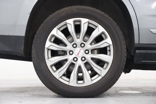 Used 2023 GMC Yukon Denali AWD/4WD image 17