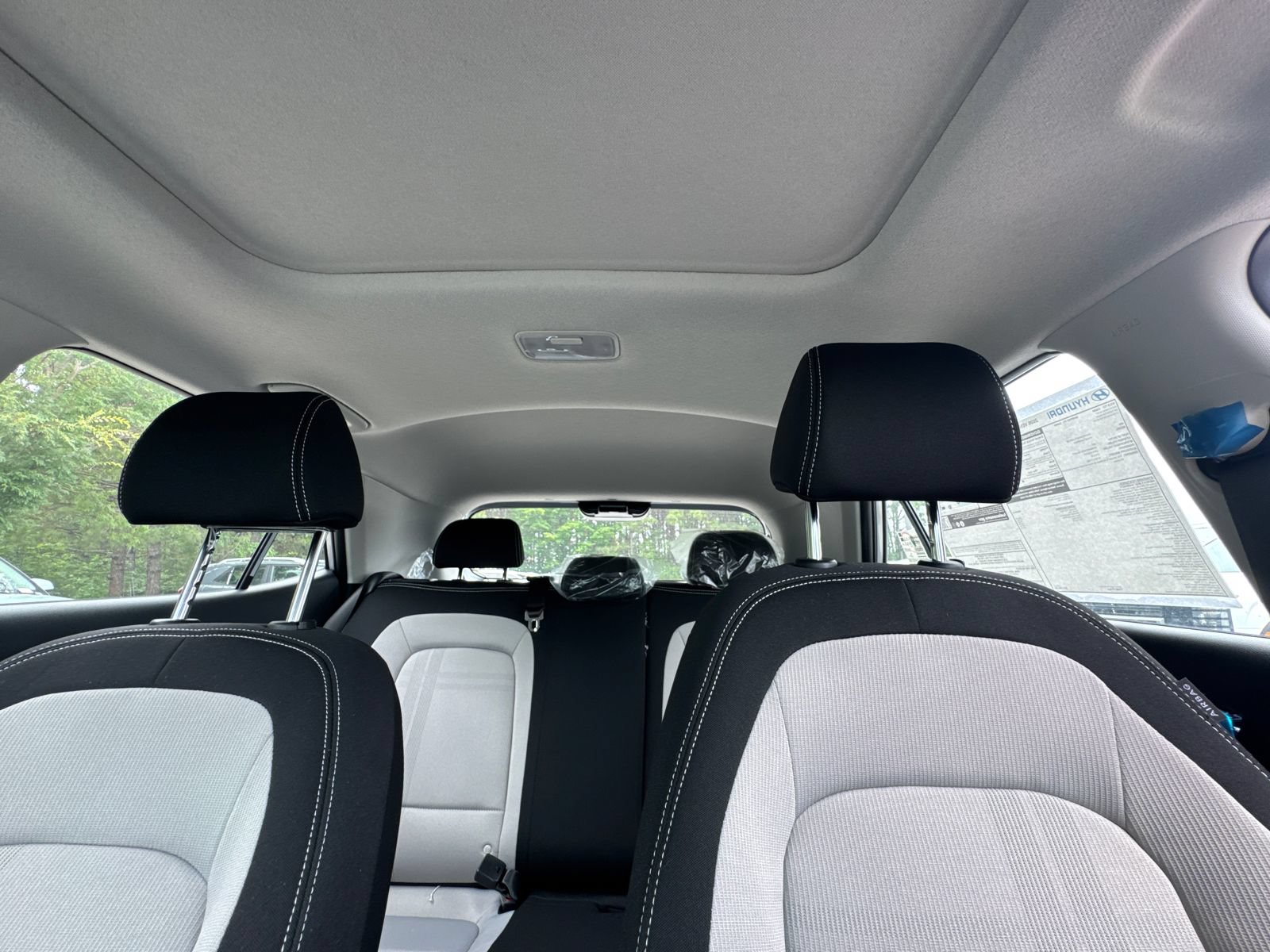 New 2026 Hyundai Venue SEL FWD image 32