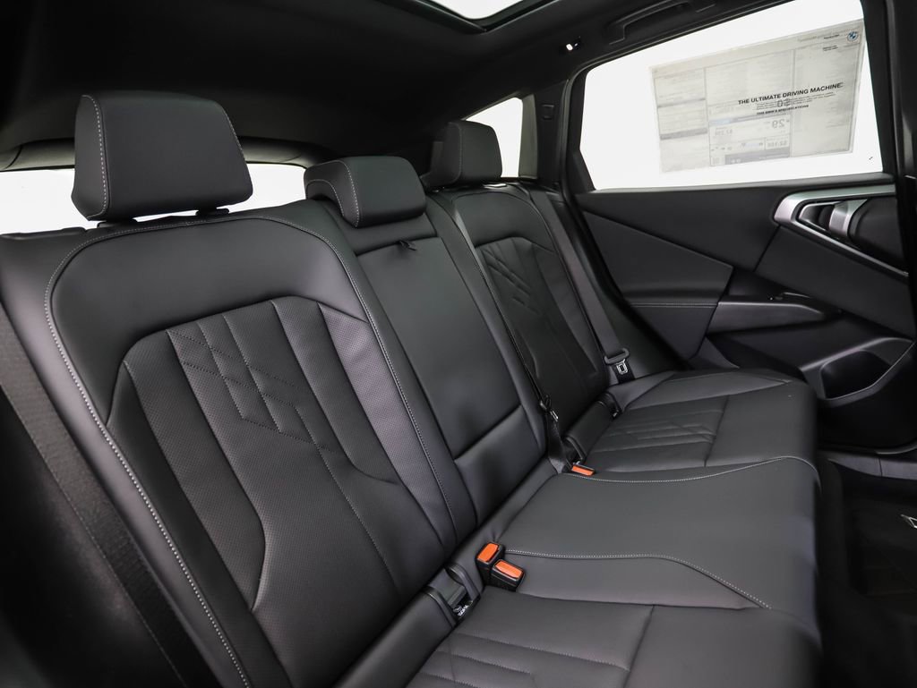 Used 2026 BMW X3 xDrive30 w/ Convenience Package image 29