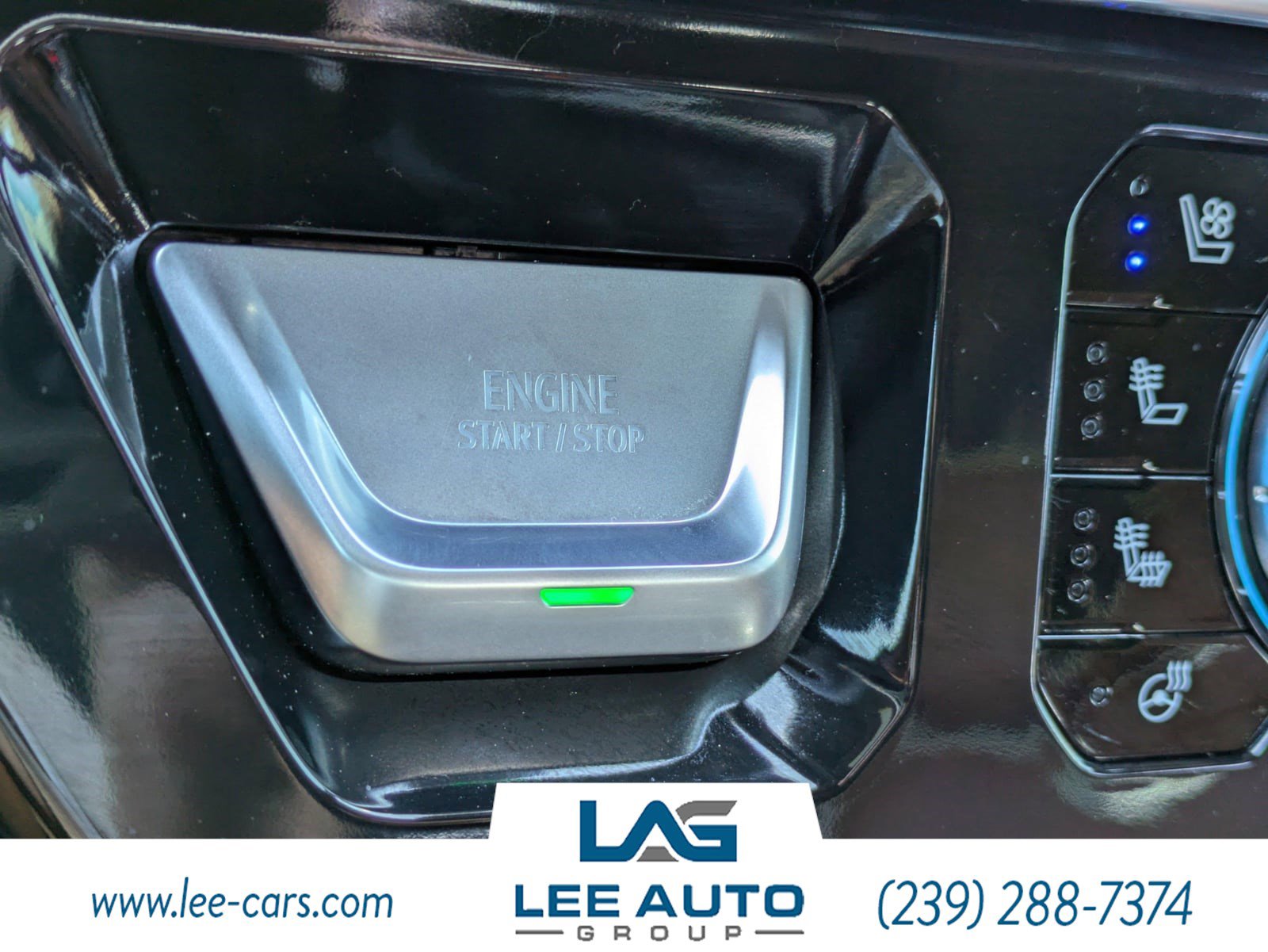 Used 2025 GMC Sierra 1500 Denali Ultimate AWD/4WD image 32