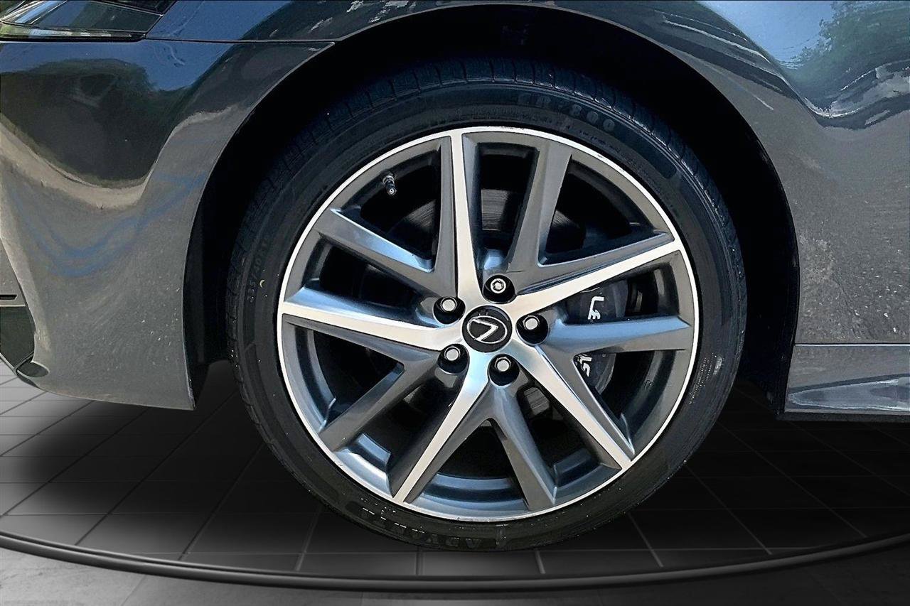 Used 2018 Lexus GS 350 F Sport AWD/4WD image 34