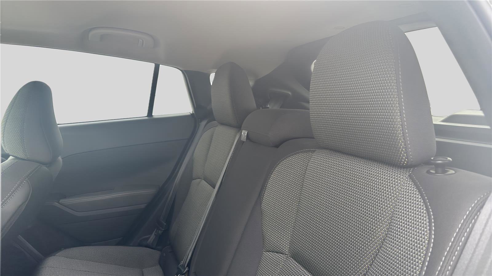 Used 2024 Subaru Crosstrek 2.0i Premium image 18