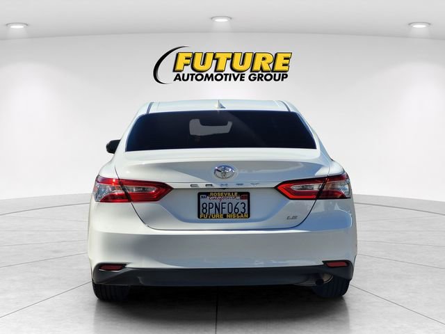 Used 2019 Toyota Camry LE w/ Convenience Package image 8