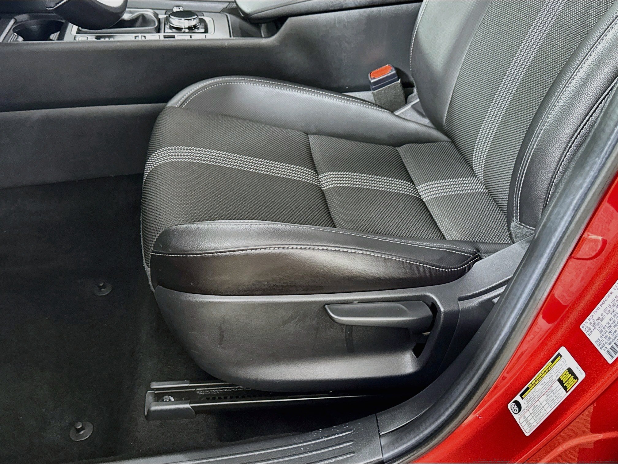 Used 2025 MAZDA CX-50 AWD 2.5 S w/ Select Package image 19