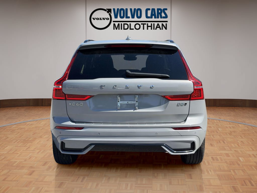Used 2024 Volvo XC60 B5 Plus w/ Protection Package Premier AWD/4WD image 20