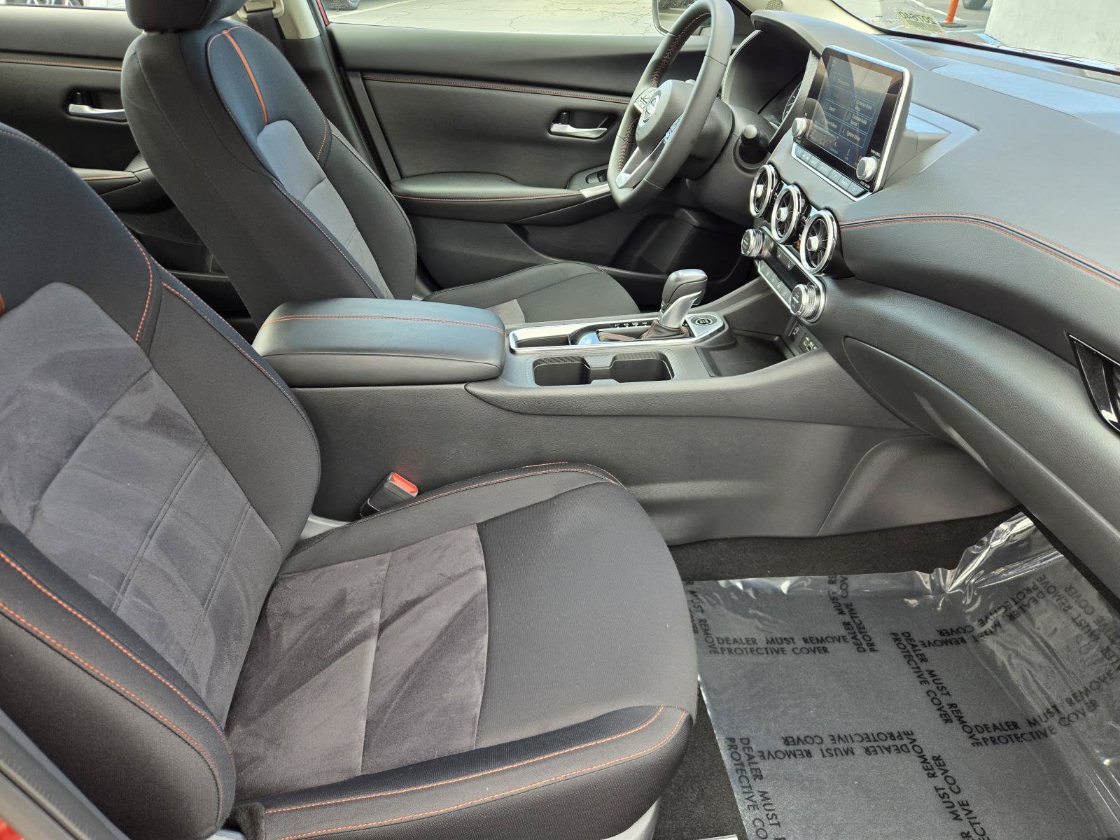 Used 2025 Nissan Sentra SR FWD image 32