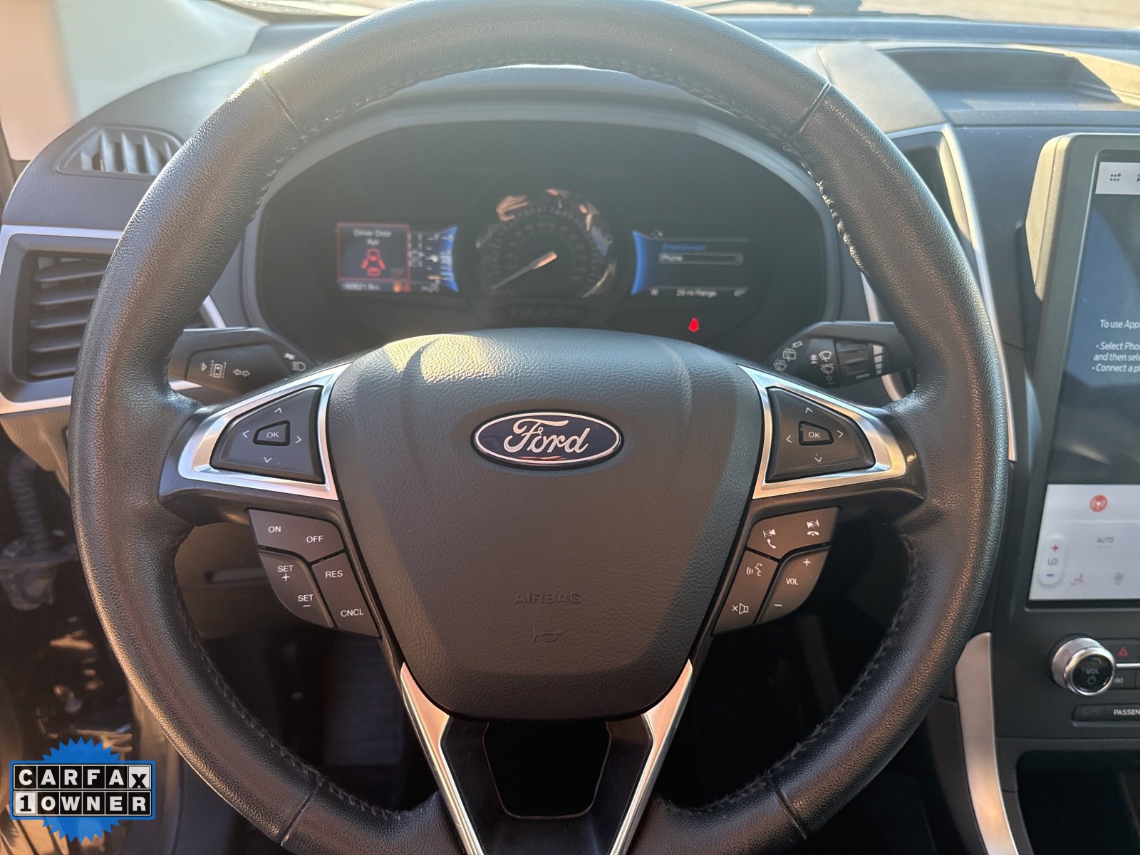 Used 2024 Ford Edge SEL image 15