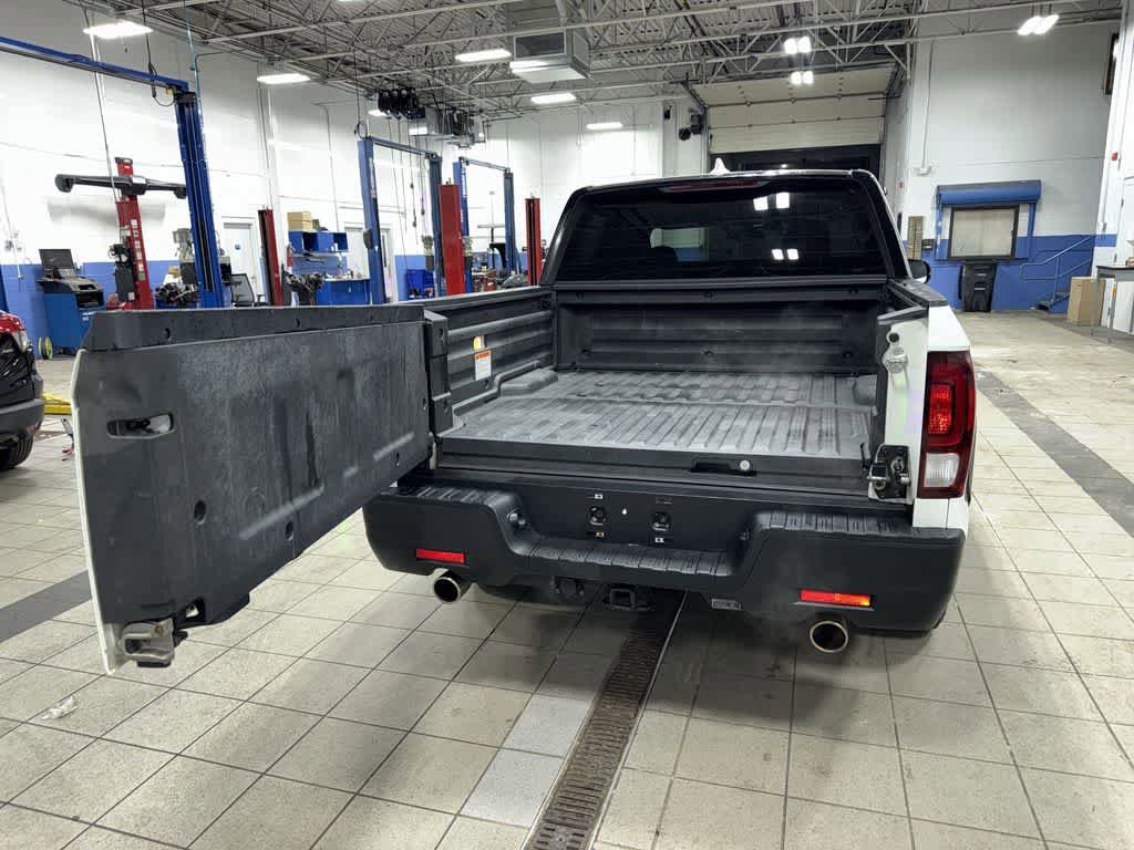 Certified 2021 Honda Ridgeline Sport image 24